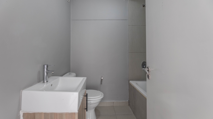 2 Bedroom Property for Sale in Parklands Western Cape